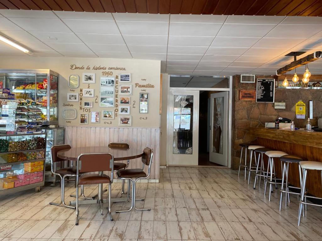 פריטו מורנו Hotel Belgrano מראה חיצוני תמונה