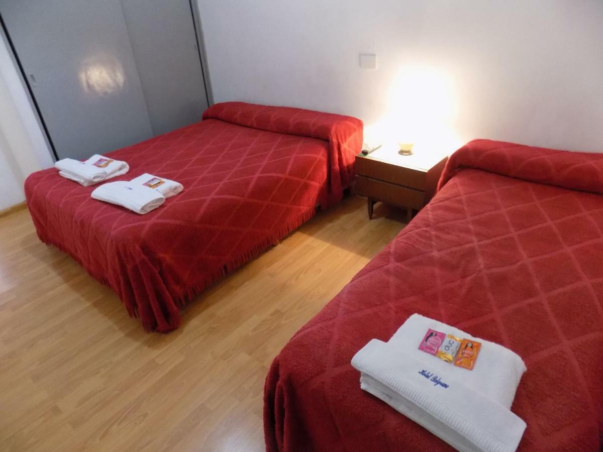 פריטו מורנו Hotel Belgrano מראה חיצוני תמונה